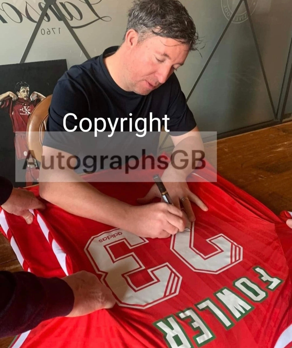 เสื้อลิเวอร์พูลปี 1994 พร้อมลายเซ็น ROBBIE FOWLER มีใบเซอร์รับรอง
