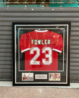 เสื้อลิเวอร์พูลปี 1994 พร้อมลายเซ็น ROBBIE FOWLER มีใบเซอร์รับรอง