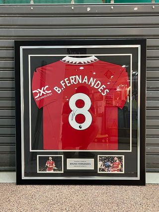 เสื้อแข่งแมนเชสเตอร์ ยูไนเต็ดลิขสิทธิ์แท้ ปี 2022-23 รุ่น Bruno Fernandes พร้อมลายเซ็นและใบเซอร์รับรอง