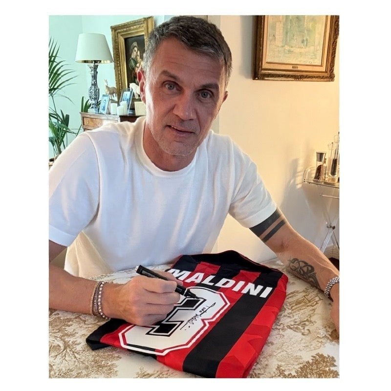 เสื้อบอลเอซี มิลานลิขสิทธิ์แท้ Paolo Maldini รีเมคปี 1994 มาพร้อมลายเซ็นและกรอบสุดพรีเมี่ยม