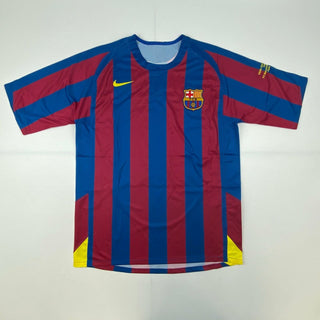 เสื้อแข่งบาร์เซโลน่านัดชิง UCL ปี 2006 รุ่น Ronaldinho พร้อมลายเซ็นและใบเซอร์รับรอง