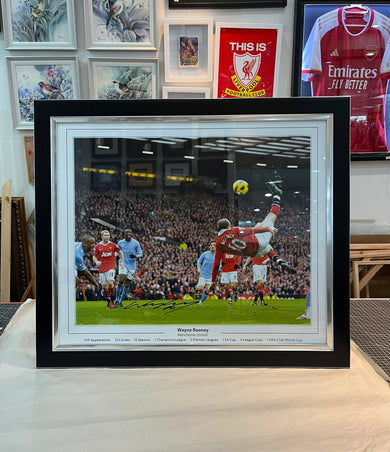 รูปถ่าย Wayne Rooney มาพร้อมลายเซ็นในกรอบพรีเมี่ยม