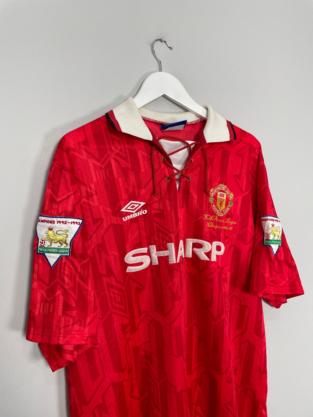 เสื้อแข่งมือสองลิขสิทธิ์แท้แมนเชสเตอร์ ยูไนเต็ด ปี 1992/94 รุ่น Cantona ไซส์ XXL ยี่ห้อ UMBRO